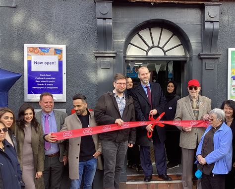 New Post Office stamps its mark on Newton - Tameside Correspondent