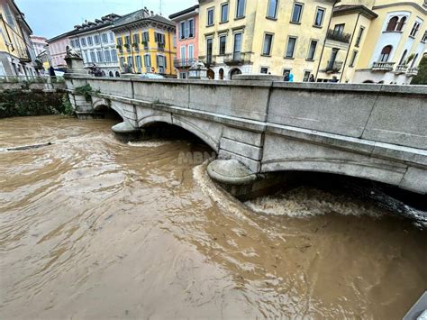 Lambro In Piena Pericolo Esondazione Aggiornamenti Live Mbnews