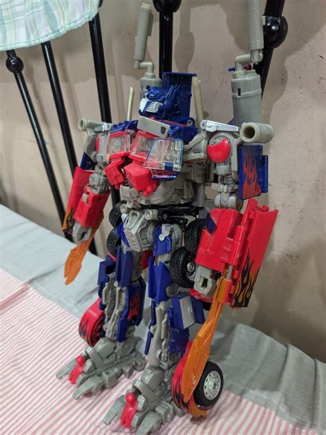 Optimus Prime Transformers Revenge Of The Fallen Figure Can Be