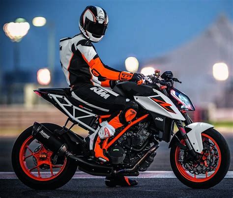 Ktm Superduke Ktm Superduke Duke Superbike Supersport Sportbike Fastbikes Naked