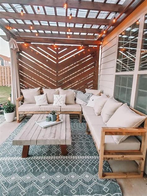 73 Outdoor Privacy Screens Youll Like Shelterness