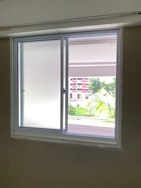 sliding window wee ping aluminium contractor
