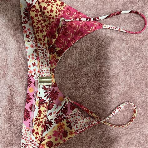 Kulani Kini Bikini Top Size Small Depop