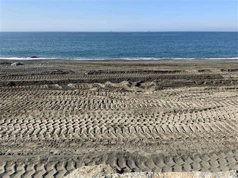 Voltri Ripascimento In Ritardo E Spiaggia Inaccessibile Foto