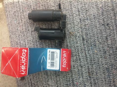 Меняем насос омывателя лобового стекла. Колхозим — экономим 90% ...