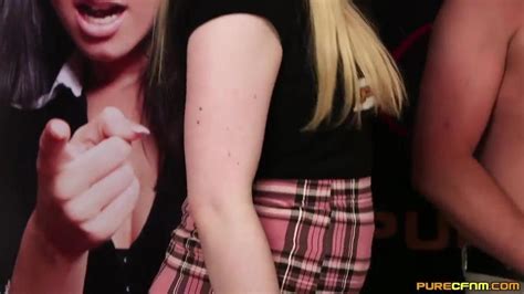 Alana Bliss Lana Harding And Scarlett Rose Exhibition Stand Porn Videos