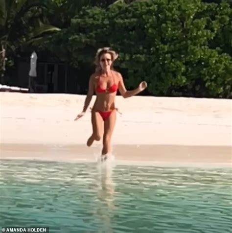 Amanda Holden 47 Has Her Very Own Baywatch Moment In A Red Bikini