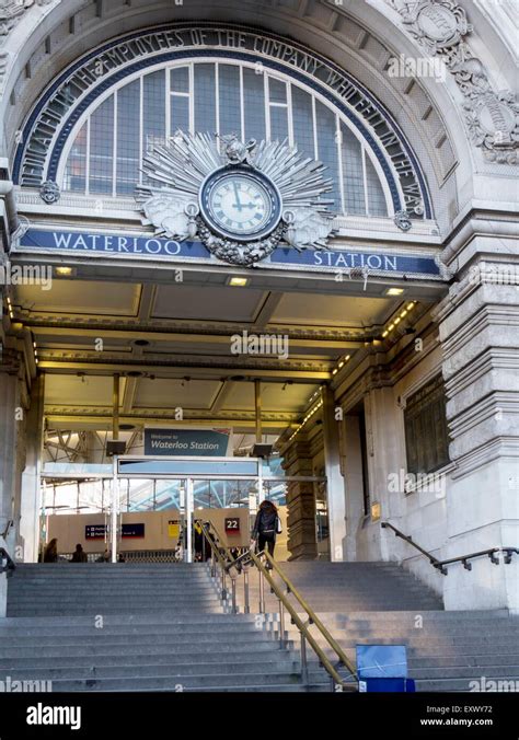 Entrance Waterloo Station Hi Res Stock Photography And Images Alamy