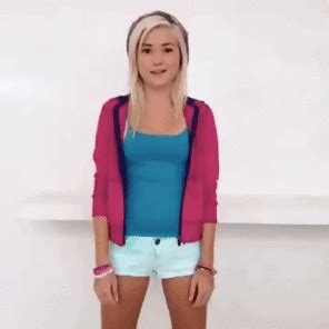 Chloe Foster Porn Pic