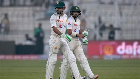 Pakistan Vs England 2nd Test Highlights England Inch Ahead Despite