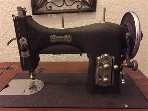 brand sewing machine 10
