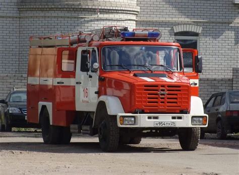 ЗИЛ-4331 - технические характеристики, модификации, фото, обзор