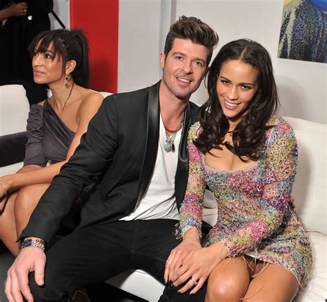 Looks Like Pussy Scrolller