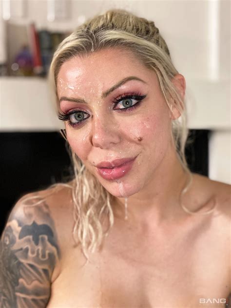 KRX2 Blowbanging 000076 Porn Pic