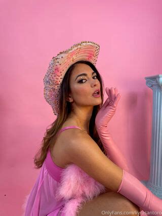 Kyra Santoro Kyrasantoro Nude OnlyFans NudoStar TV