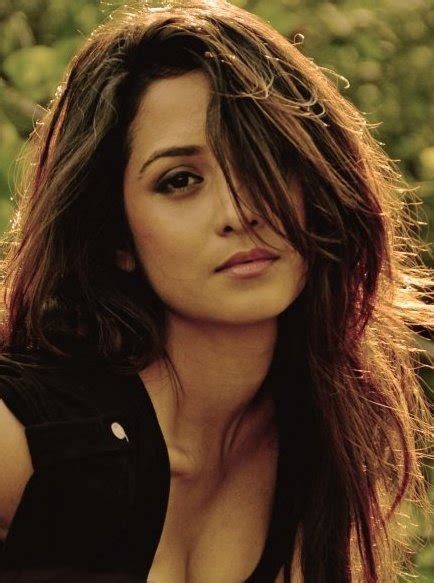 CELEBRITY PICTURES YUT S BLOG Madhura Naik Hot Pics