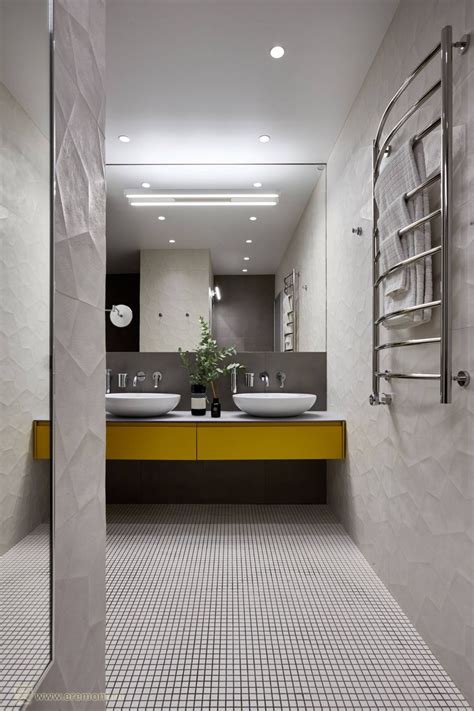 Белая мозаика на полу в ванной | Apartment, Bathroom, Bathtub