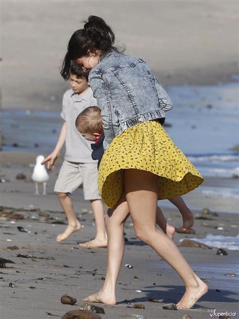 Selena Gomez Panty Flash At Malibu Models Sexy Girl Bikini