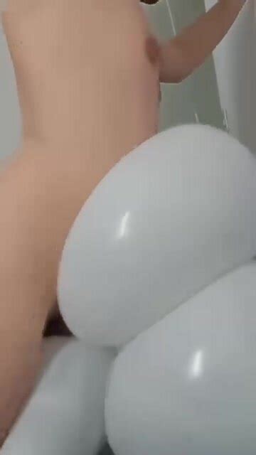 Balloons Fuck ThisVid