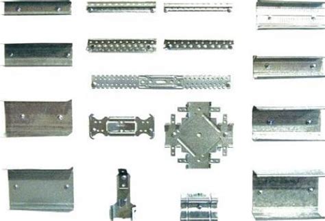Правила создания каркаса для перегородок и потолков