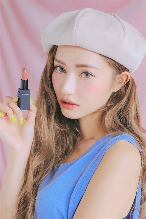 6 màu son đẹp nhất hot nhất của 3CE được con gái Việt sắm liên tục