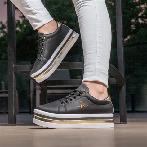 T Nis Feminino Nude Bordado F Plataforma Flatform Tiras Gugi