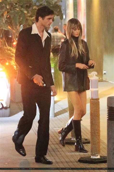 Caitlin Arnett Nude And Sexy Fappening 27 Photos The Fappening