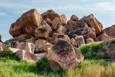 Giant Boulders Background Images, HD Pictures and Wallpaper For Free Download | Pngtree