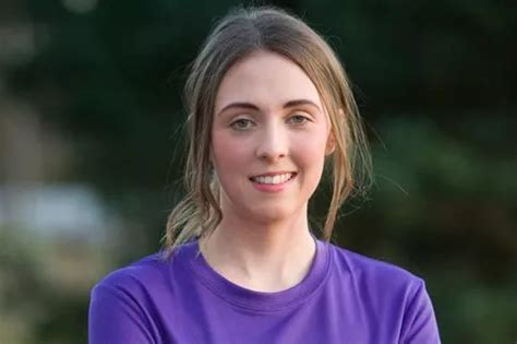 Watch as man with worlds longest willy measures his record-breaking