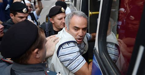 Twee Jaar Strafkolonie Pussy Riot Nrc