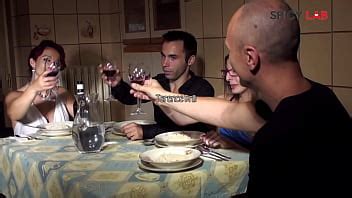 Lecciones de sexo con mi madrastra lección orgía XVIDEOS