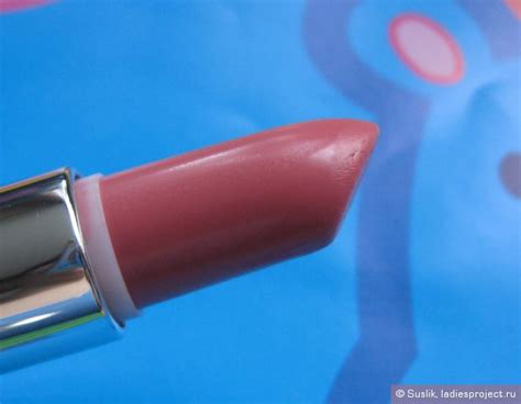 Увлажняющая губная помада Moisture Renew оттенок Let s get naked от Rimmel отзывы