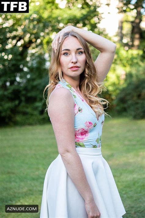 ANNA JULIANA JAENNER Nude AZNude