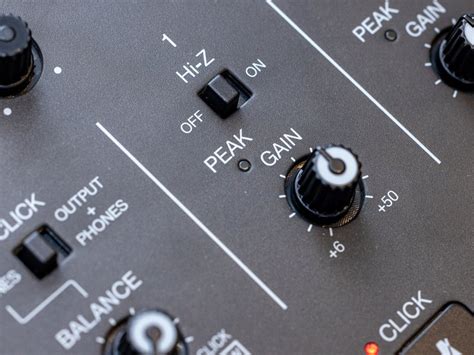 Zoom R12 MultiTrak - ZOOM Europe