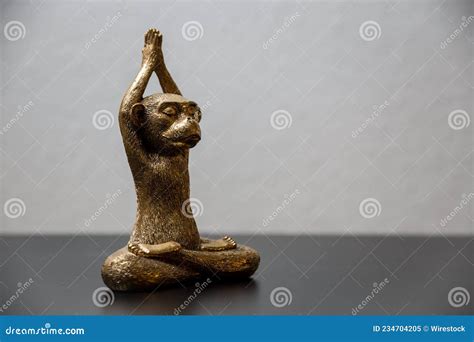 Gold Monkey Statue Stock Photo | CartoonDealer.com #27307128