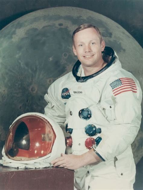 Neil Armstrong Exhibit Opens at Cincinnati Museum Center