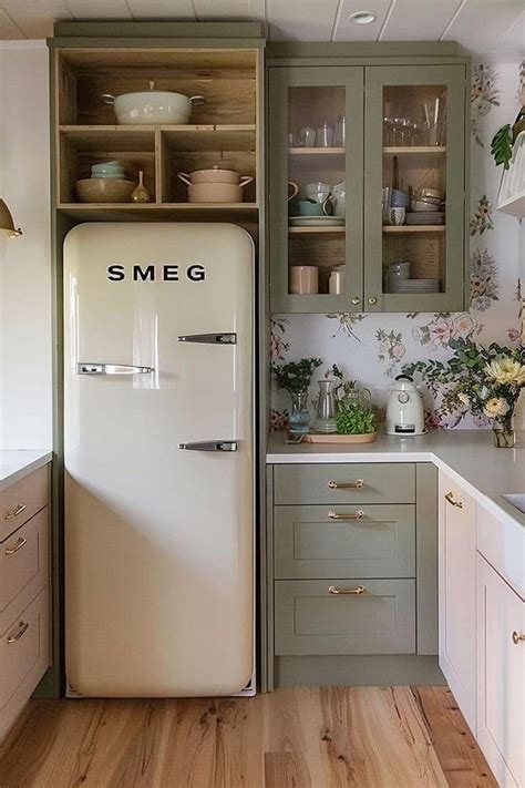 shopee cikgu malaysia cantik betul peti ais smeg nidgn warna  yg