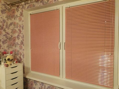 Пластиковые окна в Твери, входные двери, натяжные потолки, жалюзи, цены