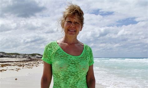 Milf Canadian SEXY CANADIAN GIRL Porn Pic