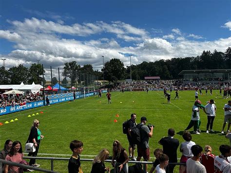 Das Testspiel Des VfB Stuttgart Beim FSV Hollenbach In Bildern STIMME De