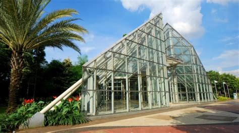 visit menteng  menteng jakarta travel guide expedia