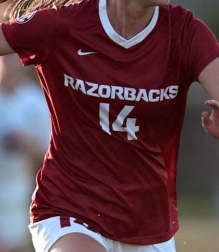 Arkansas Razorbacks 2022-23 Kits