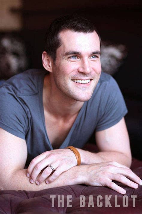Sean Maher Hot