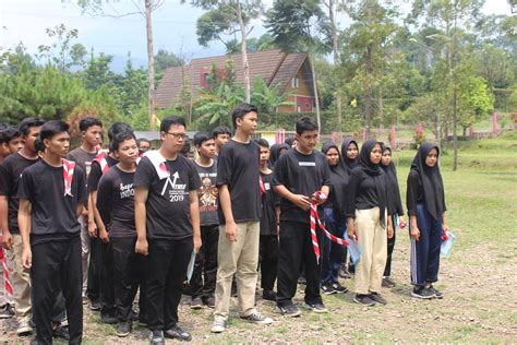 Latihan Dasar Kepemimpinan Siswa Ldks Smk As Su Udiyyah