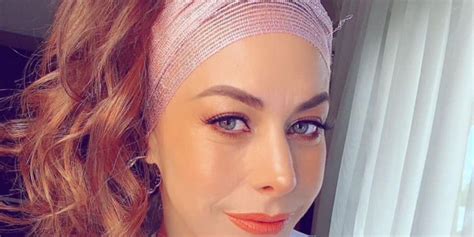 De Espaldas Vanessa Guzm N Impacta Redes En Diminuto Bikini