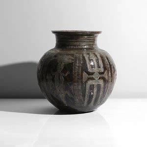 Ladi Kwali Nigerian C 1925 1984 Water Pot Circa 1962 Barnebys