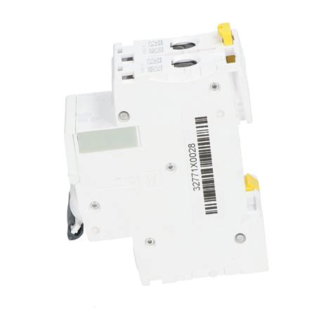 Schneider Electric A9F90240 | Maxodeals