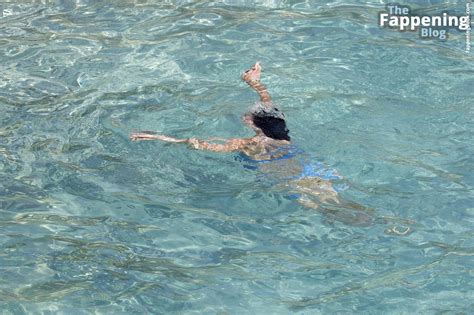 Bethenny Frankel Nude OnlyFans Leaks Fappening FappeningBook