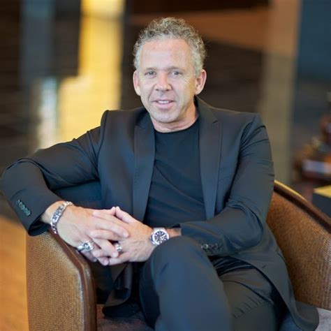 Dr. med. Nikolaus Linde - YouTube