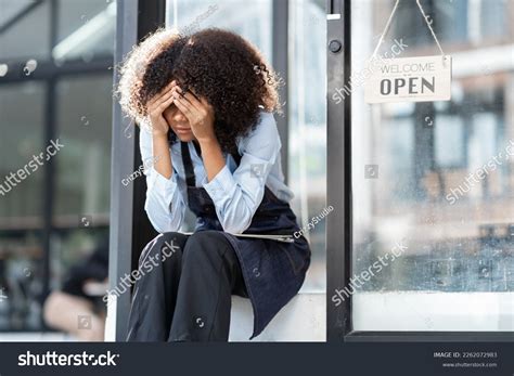 African Barista Woman Barista Uniform Holding Stock Photo 2262072983 ...